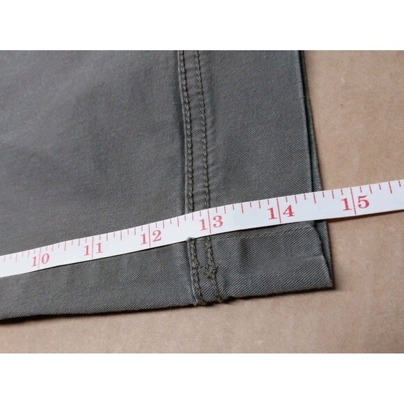 SO Juniors Womens Size 7 Capri Pants Khaki Brown Wear It Declare It Cute Comfy - Picture 11 of 13